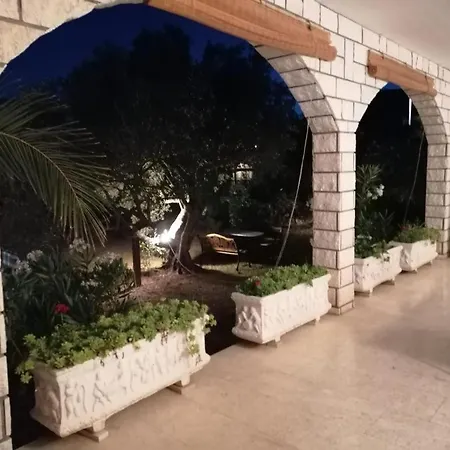 Triton Apartman *