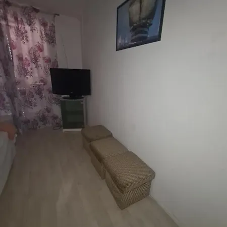 Triton Διαμέρισμα