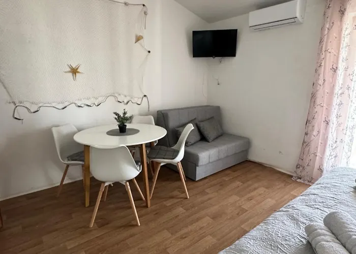 Apartman Triton Rogoznica (Sibenik-Knin)