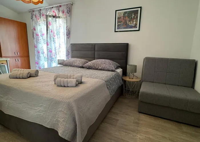 Apartman Triton *