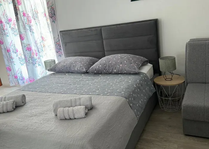 Apartman Triton Rogoznica (Sibenik-Knin)